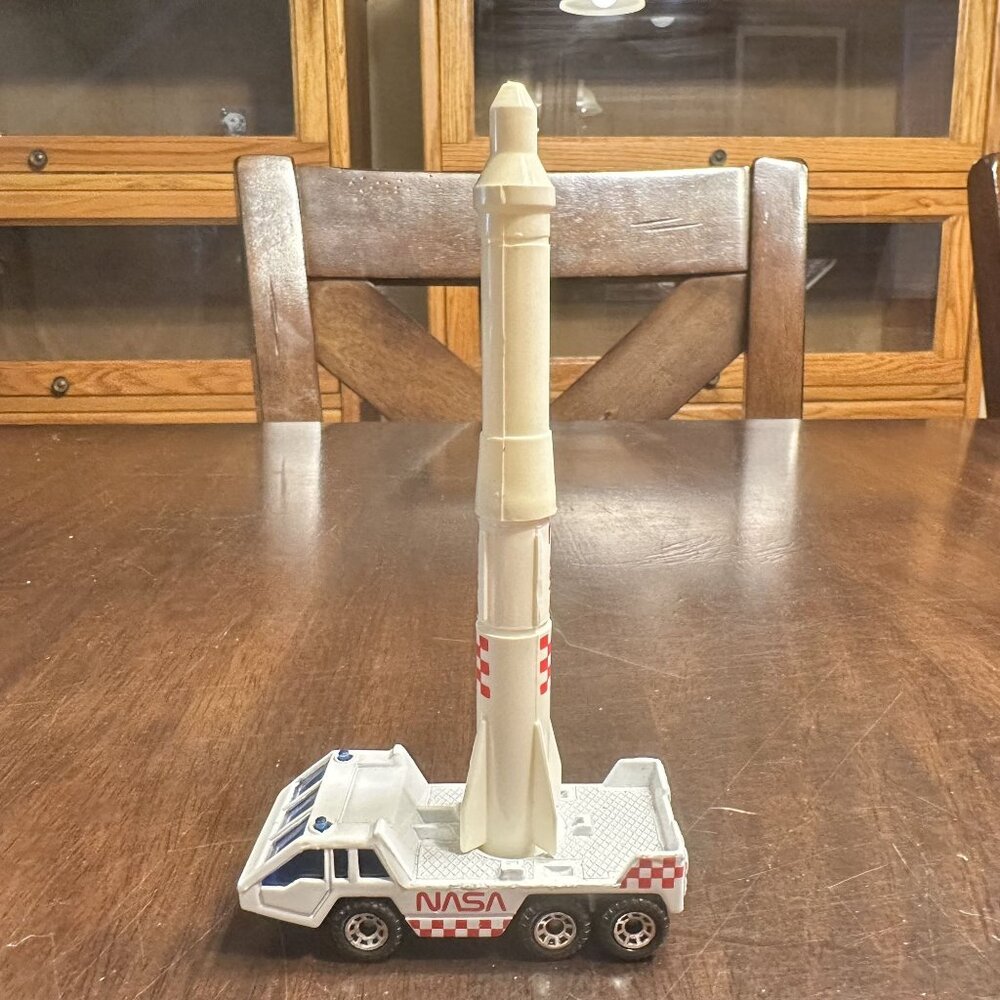 Matchbox NASA Rocket Transport Vehicle 1983 White & Red Diecast Toy Car Model
